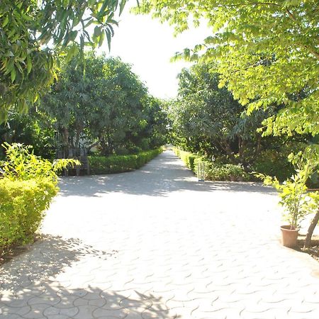 Gir Jungle Lodge Sasan Gir Exterior foto